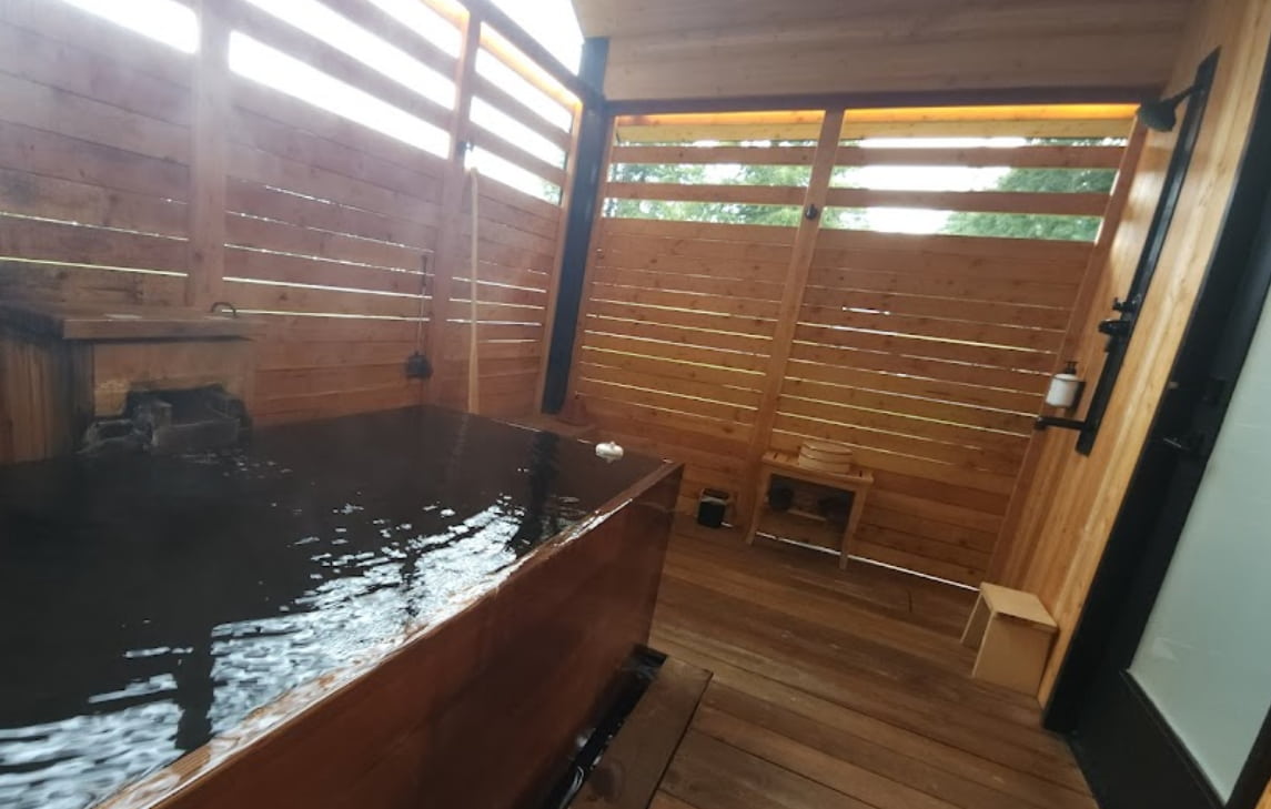 Tenzen Hot Springs Cabins